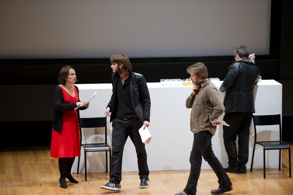 Claude Closky, 'Private View' (1), Valentina Fago as 'Yoko', Mark Cresswell as 'Robert', Gerard Vidal as 'Colin', Yves Lambrecht as 'Franz', Auditorium du Louvre, 21-10-2011. Photo Marc Domage.